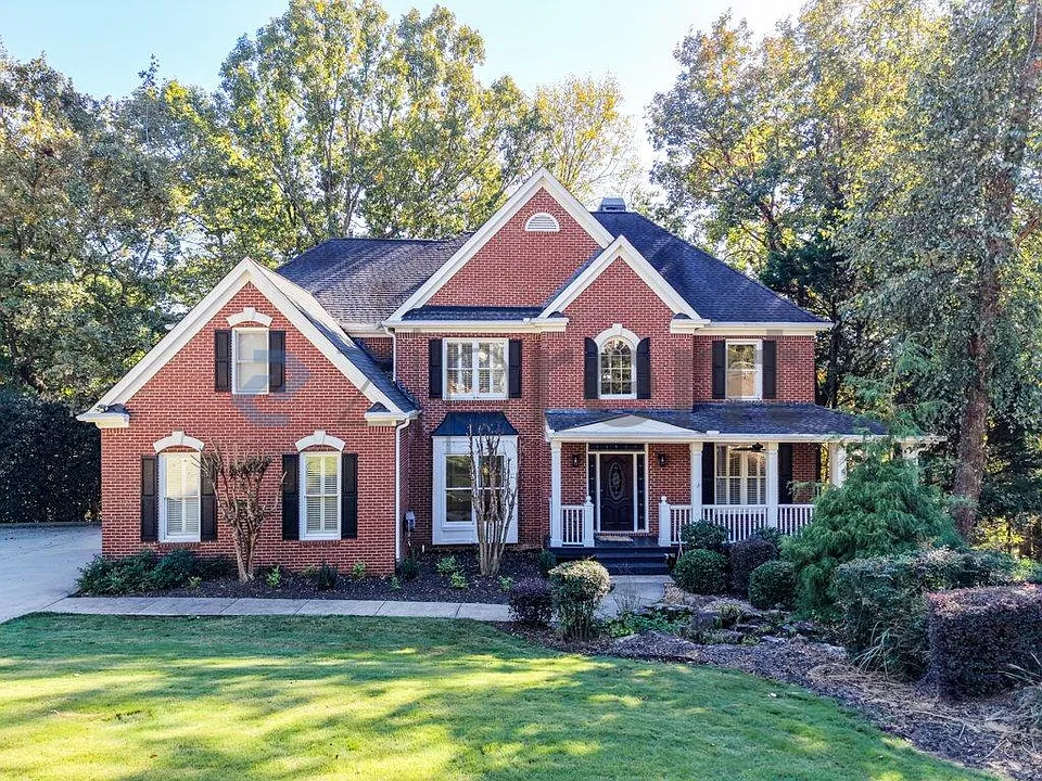 1920 Woods River Ln