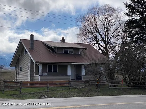 105298 N Us Highway 89, Etna, WY 83118