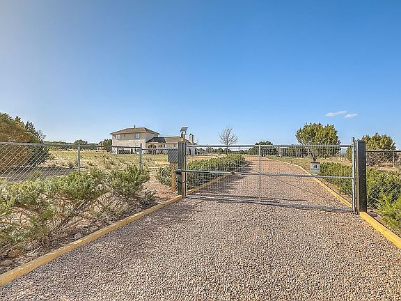 Gated w/remote opener