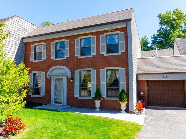 83 Harbour Lane, Bay Shore, NY 11706