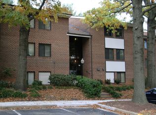 1402 Northgate Sq APT 12, Reston, VA 20190