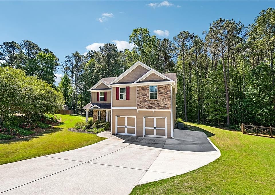 1st image of 252 Stone Lake Dr