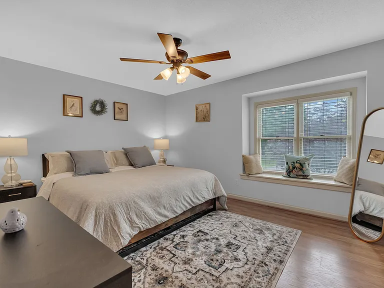 1705 W Lakeview Dr #1 — Photo 16