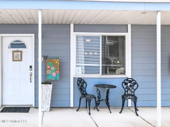 1664 Beach Blvd #164, Biloxi, MS 39531