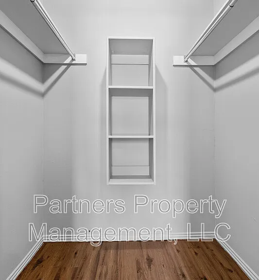 825 N Leverett Ave #2 — Photo 14
