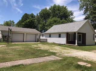 606 Livingston St, Taylor Springs, IL 62089