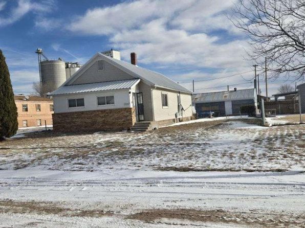 207 S Fremont Ave, Fleming, CO 80728