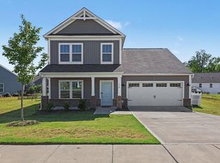 110 Benson Village Dr, Benson, NC 27504