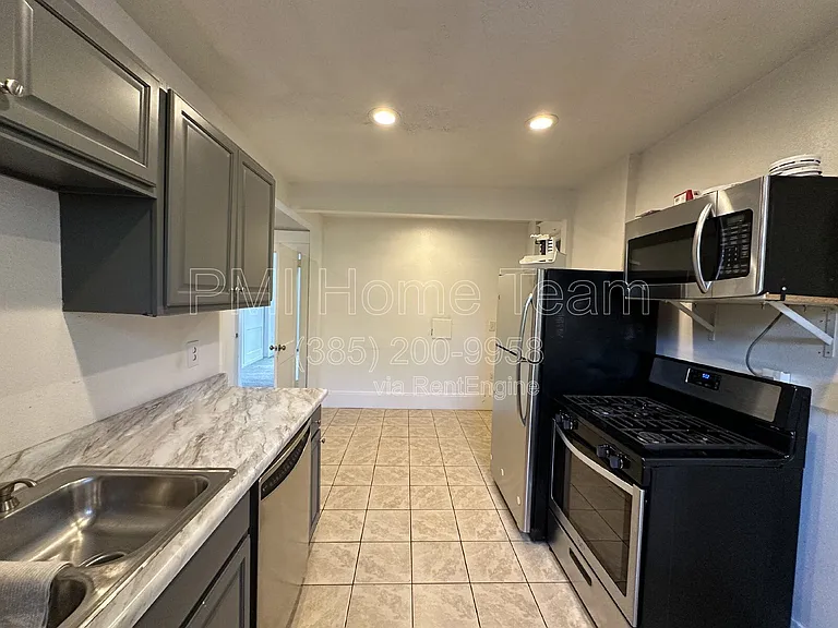 2833 Grant Ave #1 — Photo 7