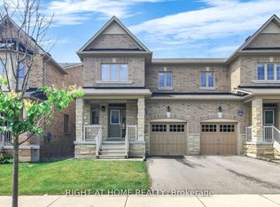 5592 Meadowcrest Ave, Mississauga, ON L5M0V1