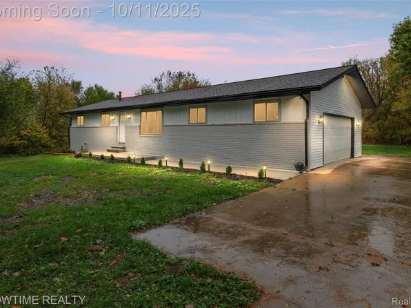 2305 S Fairgrounds Rd, Imlay City, MI 48444