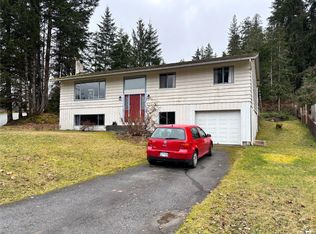 530 Dogwood Dr, Gold River, BC V0P1G0