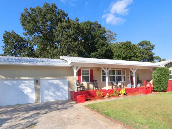 174 Midway Ln, Anniston, AL 36206