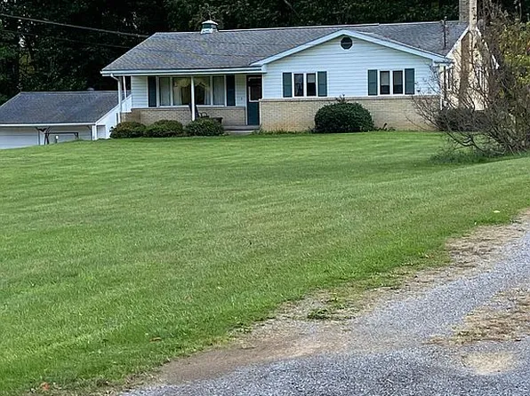132 Pleasant Hill Rd, Harmony, PA 16037