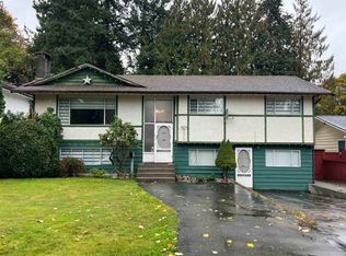 10879 144a St, Surrey, BC V3R3P9