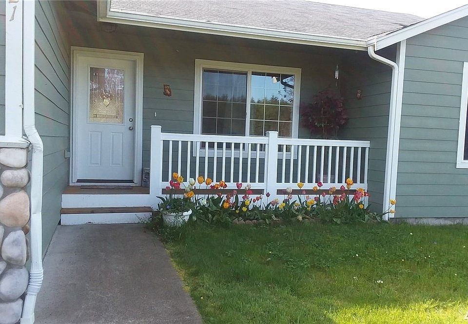 1st image of 1521 N 5th St