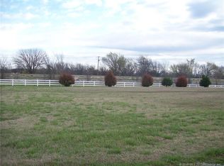 4093 E 496 Rd, Pryor, OK 74361