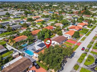 10310 SW 43rd St, Miami, FL 33165