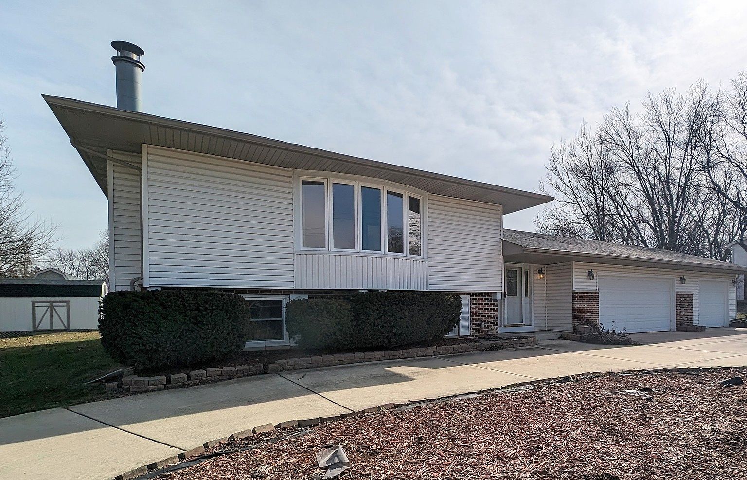 11S711 Book Rd, Naperville, IL 60564 | Zillow