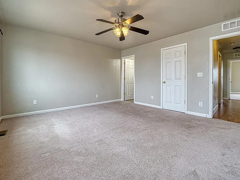 1902 Harvest Moon Dr — Photo 13