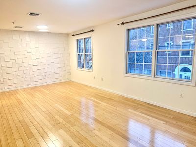 301 61st St APT 1C, West New York, NJ, 07093