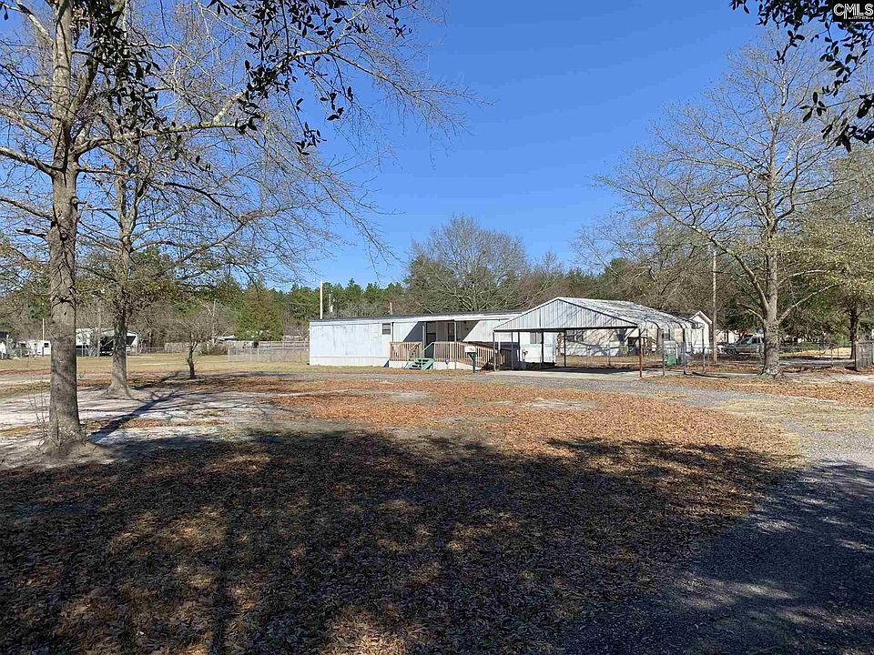 2nd image of 2781 S Lake Dr