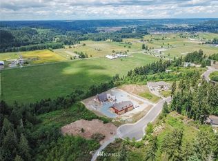 20516 Diamond Head Ln, Orting, WA 98360