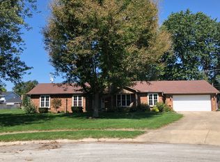 2307 Center Dr, Lebanon, IN 46052