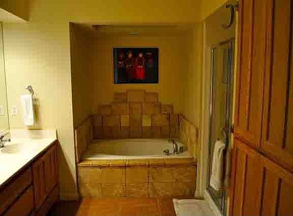 5th image of 8010 Deer Trail Dr
