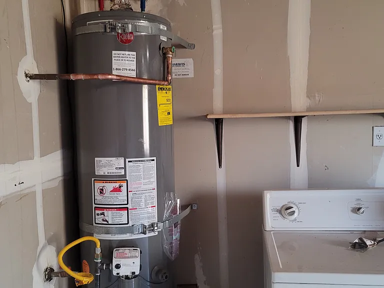 water heater replaced 2023. washer/dryer included in garage