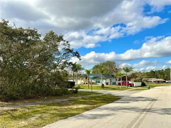 2990 E Waco Dr #9, Deltona, FL 32738