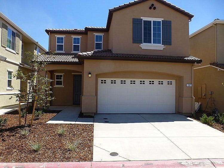 1st image of 292 Barnhill Dr