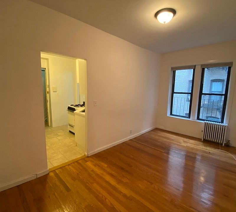 1st image of 308 E 78th St #17A