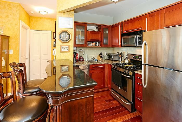 1st image of 30-85 Vernon Blvd #4I