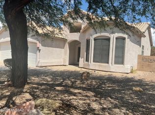 961 S Lucinda Dr, Tucson, AZ 85748