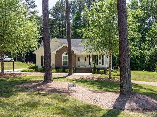 111 Westlake Dr, Henderson, NC 27537