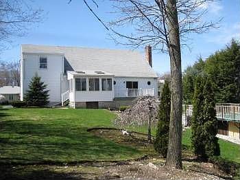 2nd image of 122 Harrington Rd
