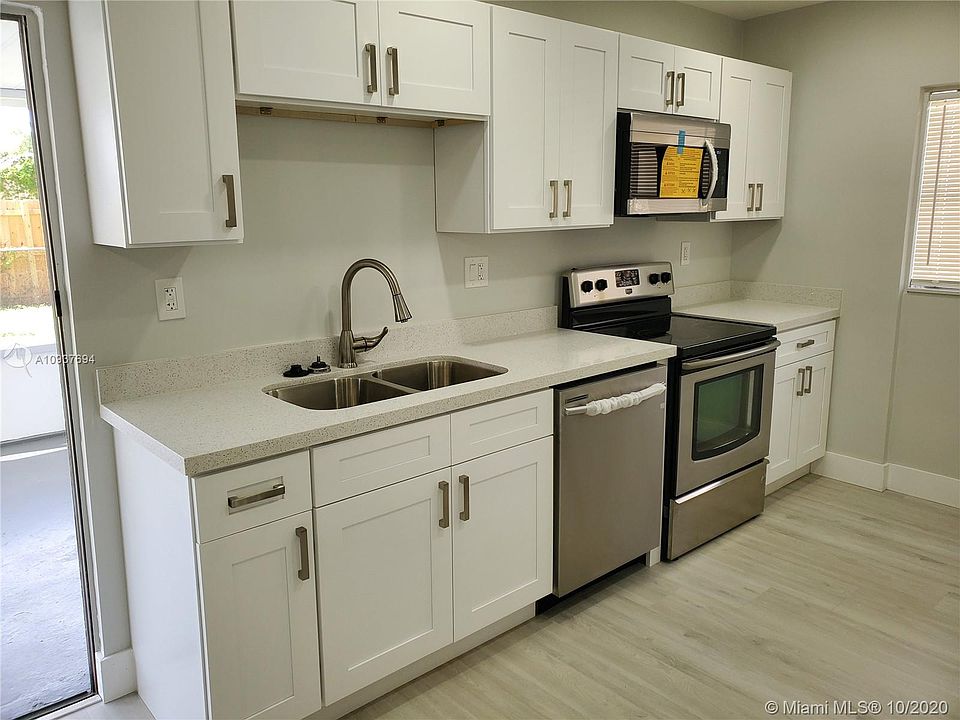 1st image of 510 NE 59th St #1