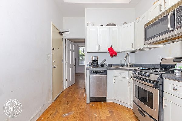 1st image of 291 Wyckoff Ave #3W