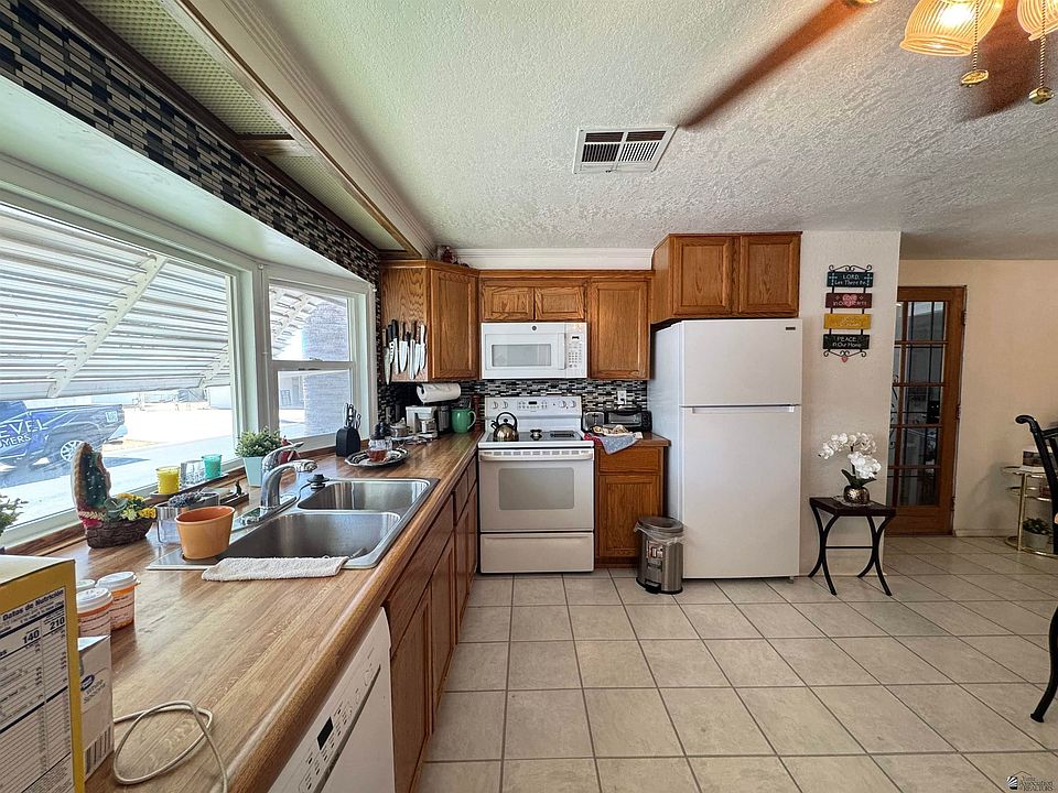 2700 W 8th St, Yuma, AZ 85364 | MLS #20261323 | Zillow
