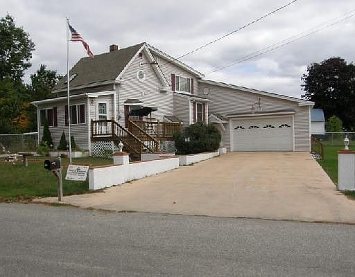 1st image of 8 Oregon Ave