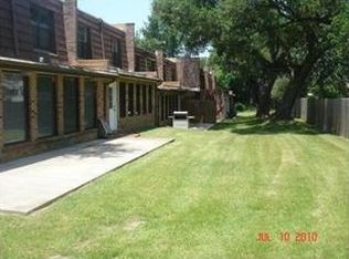 527 Front Bch #24, Ocean Springs, MS 39564
