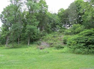 100 Mike Krout Rd, Saugerties, NY 12477