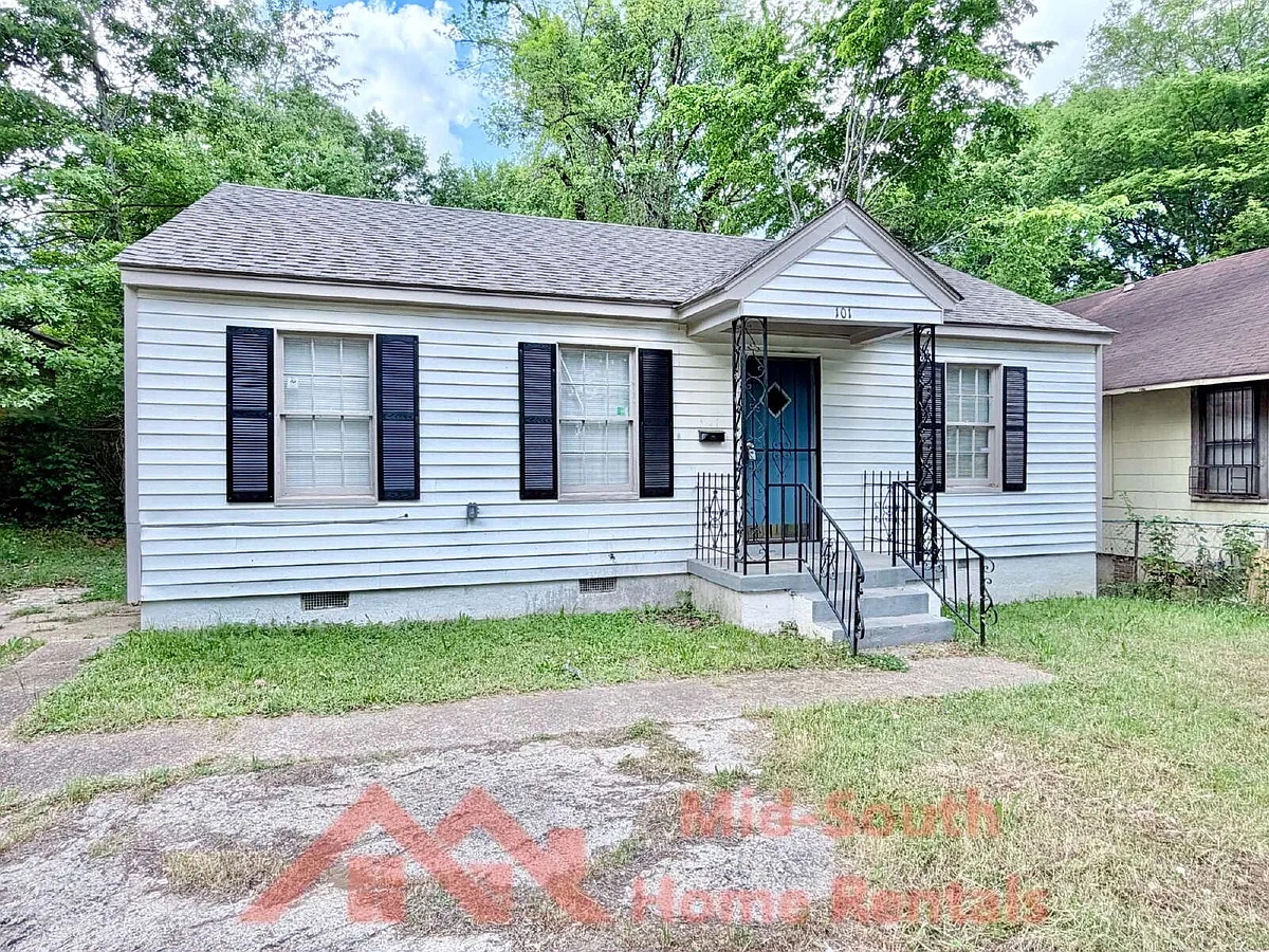Building Photo - 101 E Davant Ave