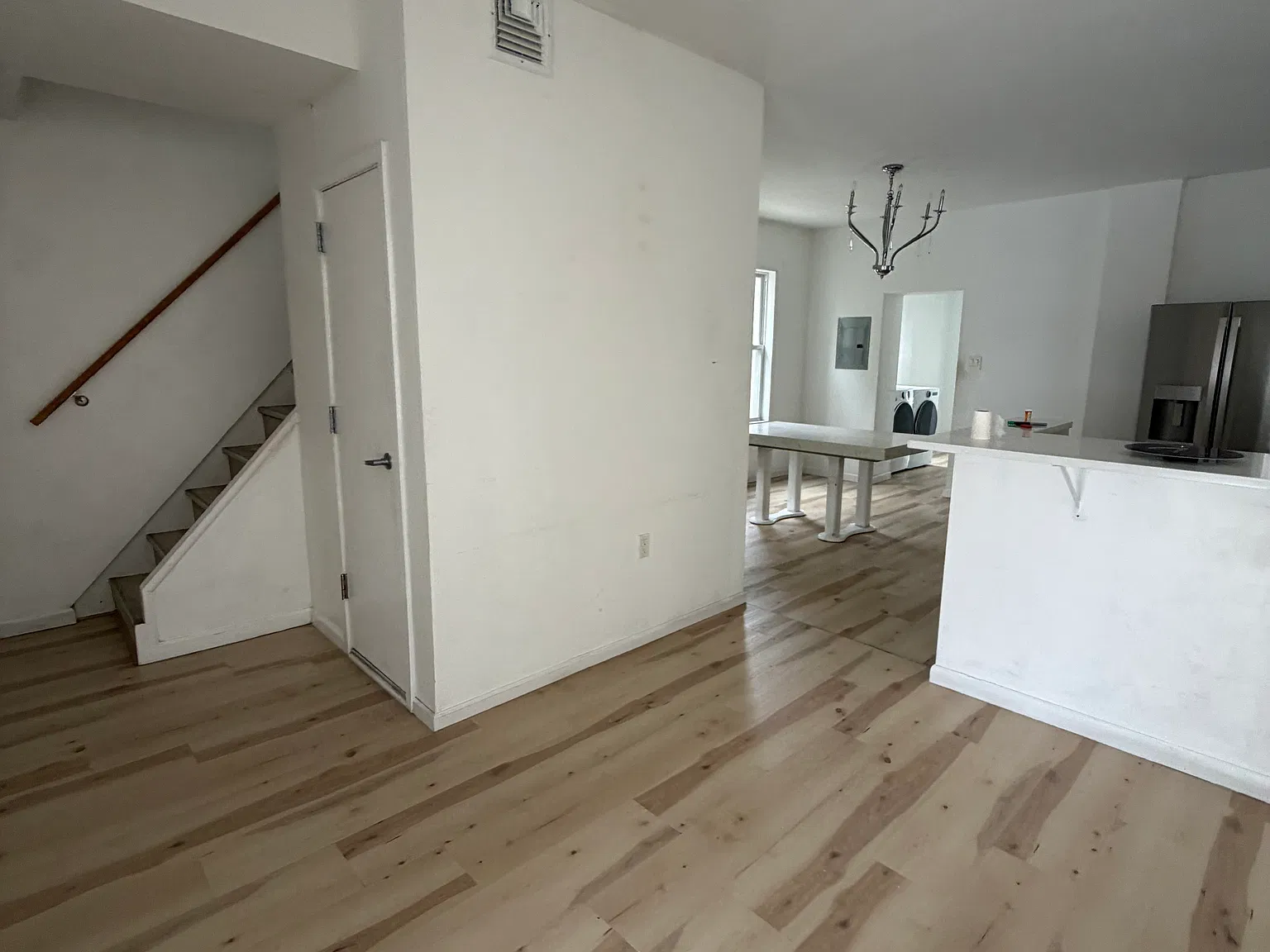 5 bed, 2.5 bath, 1491 sqft, $4,200 — Photo 4