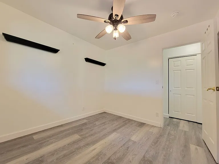 6164 Kalanianaole Hwy — Photo 10