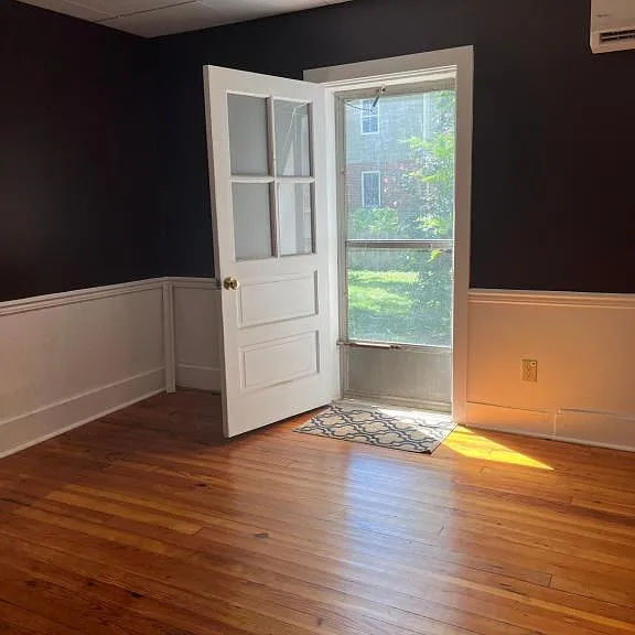 6920 Maryland Ave — Photo 7