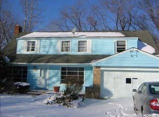 3633 Brinkmore Rd, Cleveland Heights, OH 44121