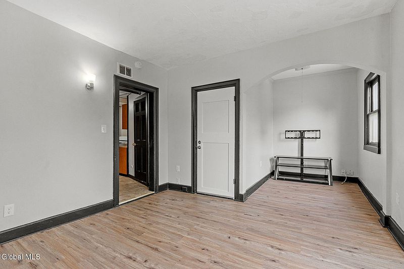 3rd image of 22 1st Avenue