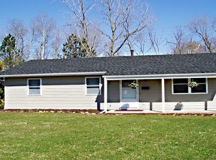 339 Irma Dr, Chardon, OH 44024